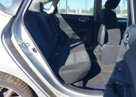 2014 Nissan Sentra Sr z USA, uszkodzony, nr VIN 3N1AB7AP1EY300259